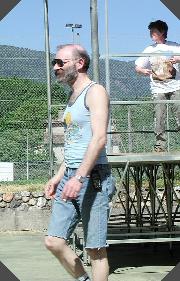 Aldo. Non, en fait, Pierre le GS (Gentil Sonorisateur)